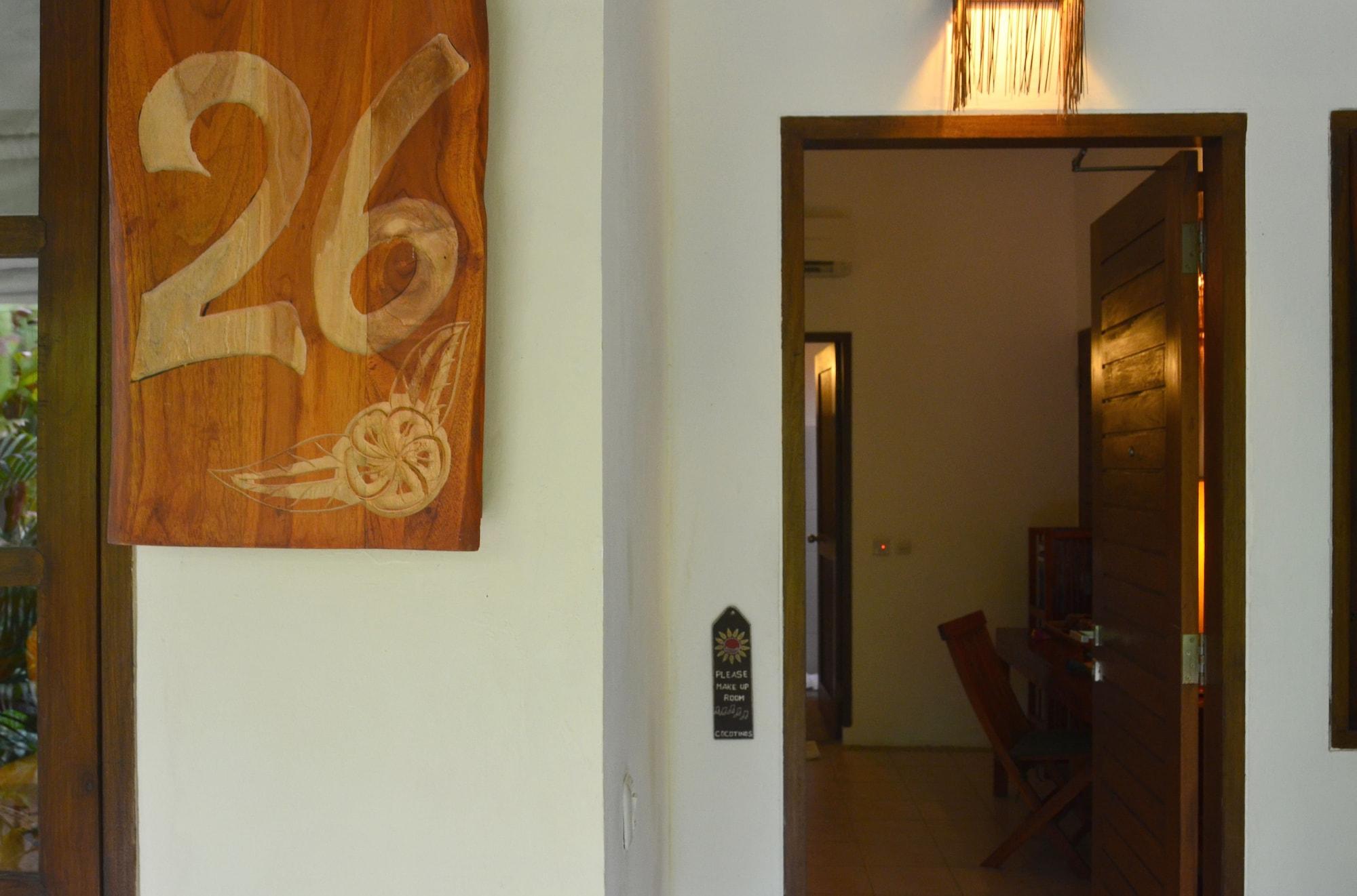 Cocotinos Sekotong Lombok Hotel Sekotong Barat Exterior photo